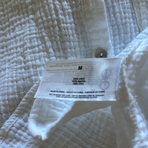 White button down shirt - Picture 6 of 6